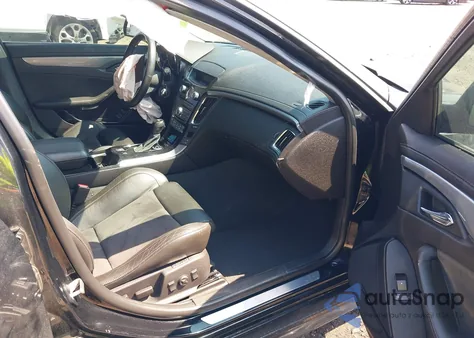 2013 Cadillac Cts-V z USA, uszkodzony, nr VIN 1G6DV5EP2D0175199